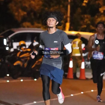 Runner Photo 3759953