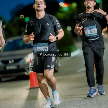 Runner Photo 3759974