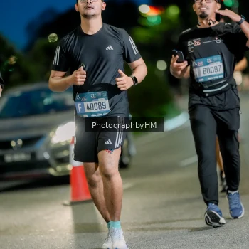 Runner Photo 3759979