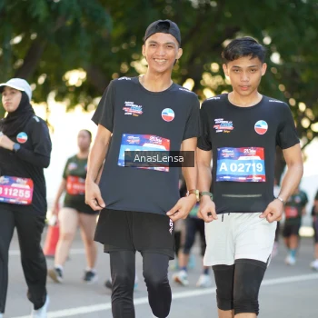 Runner Photo 3759982