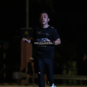 Runner Photo 3759994