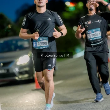 Runner Photo 3759998