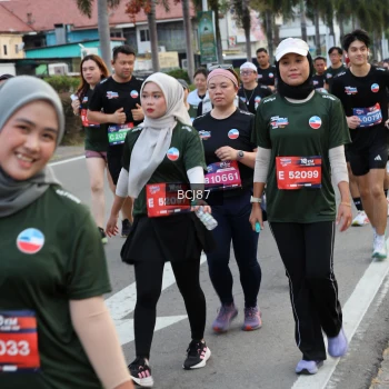 Runner Photo 3760007