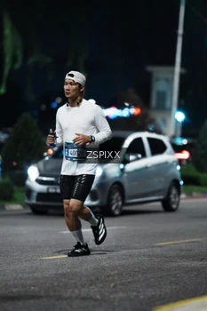 Runner Photo 3760026