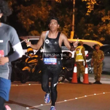 Runner Photo 3760041