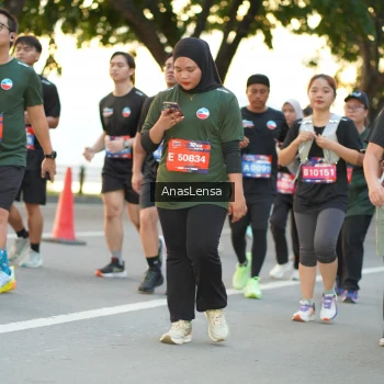 Runner Photo 3760043