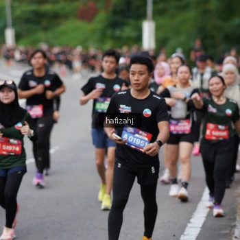 Runner Photo 3760055