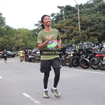 Runner Photo 3760062