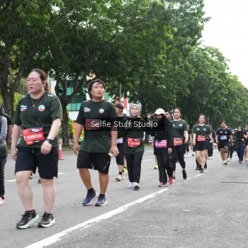 Runner Photo 3760063