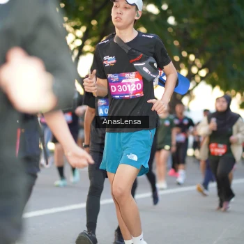 Runner Photo 3760266