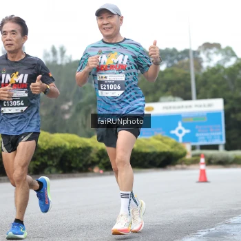 Runner Photo 3760274