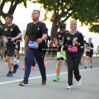 Runner Photo 3760302