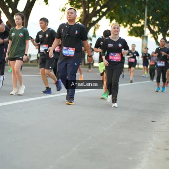 Runner Photo 3760341
