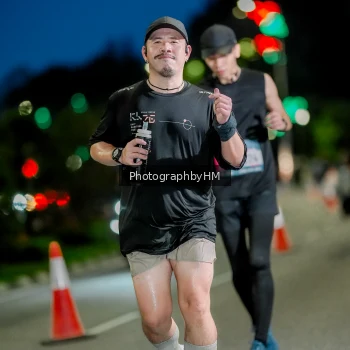 Runner Photo 3760503