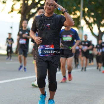 Runner Photo 3760518