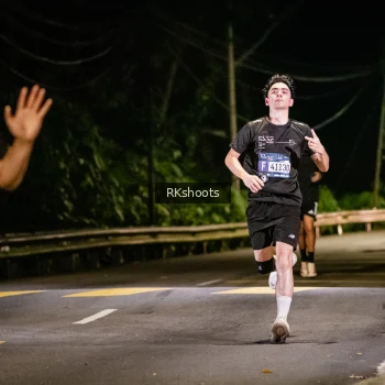 Runner Photo 3760579
