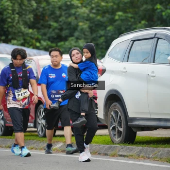 Runner Photo 3760600