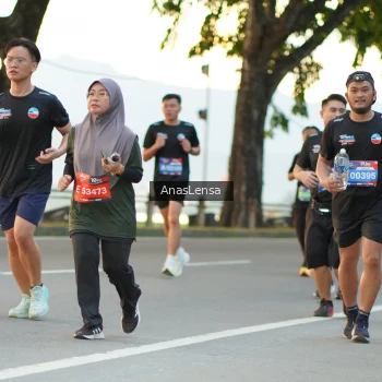 Runner Photo 3760619