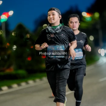 Runner Photo 3760643