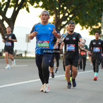Runner Photo 3760658