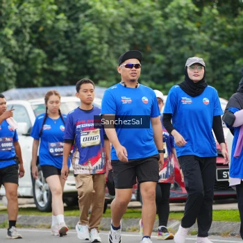 Runner Photo 3760675