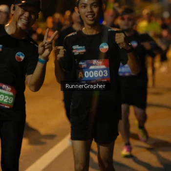 Runner Photo 3760687