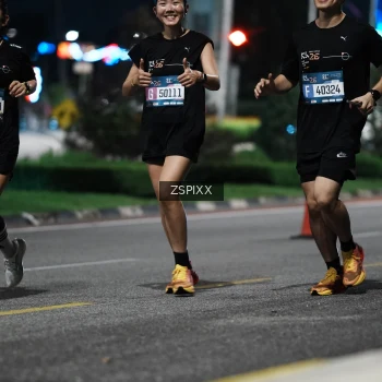 Runner Photo 3760696
