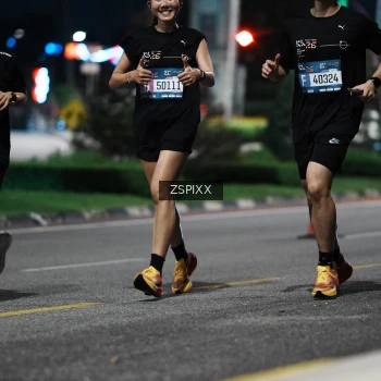 Runner Photo 3760704