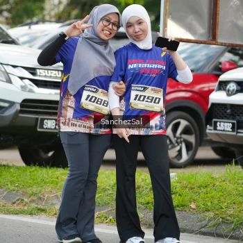 Runner Photo 3760709