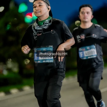 Runner Photo 3760713