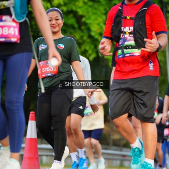 Runner Photo 3760716