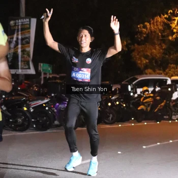 Runner Photo 3760724