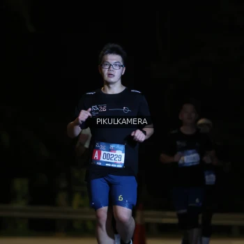 Runner Photo 3760735