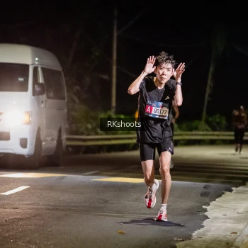 Runner Photo 3760773