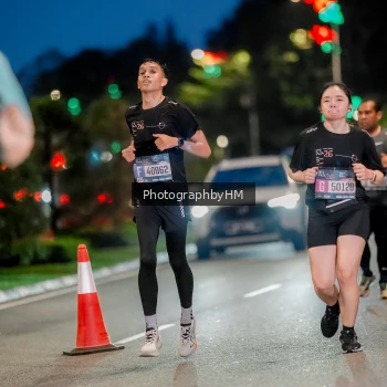 Runner Photo 3760794
