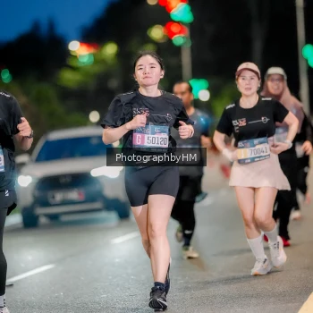 Runner Photo 3760865