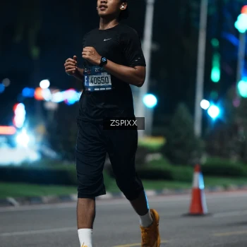 Runner Photo 3760878