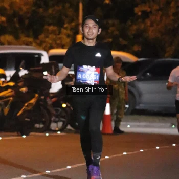 Runner Photo 3760890