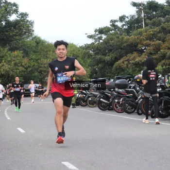 Runner Photo 3761161