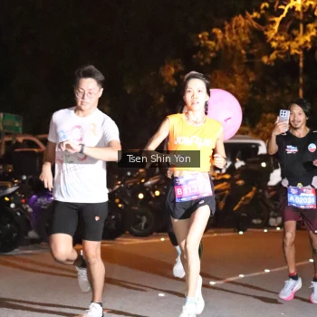 Runner Photo 3761200