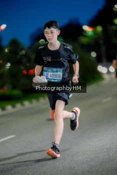 Runner Photo 3761217