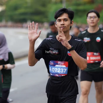 Runner Photo 3761289