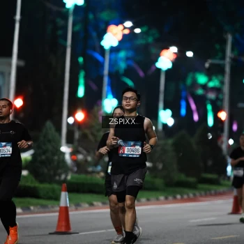 Runner Photo 3761294