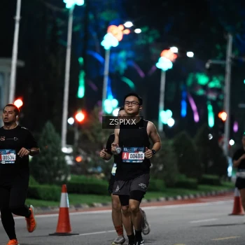 Runner Photo 3761305