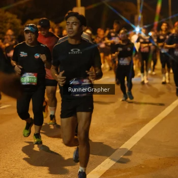 Runner Photo 3761341