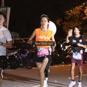 Runner Photo 3761344