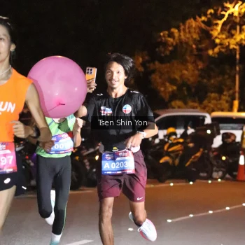 Runner Photo 3761402