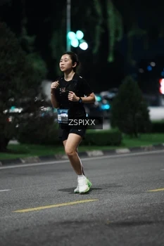Runner Photo 3761435