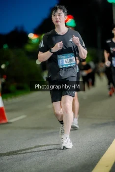 Runner Photo 3761467