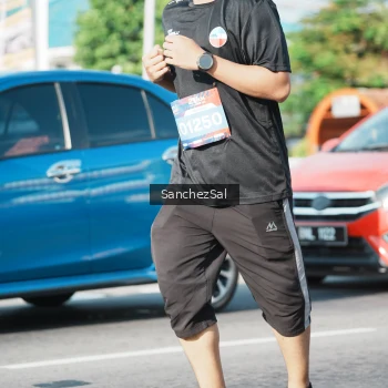 Runner Photo 3761535